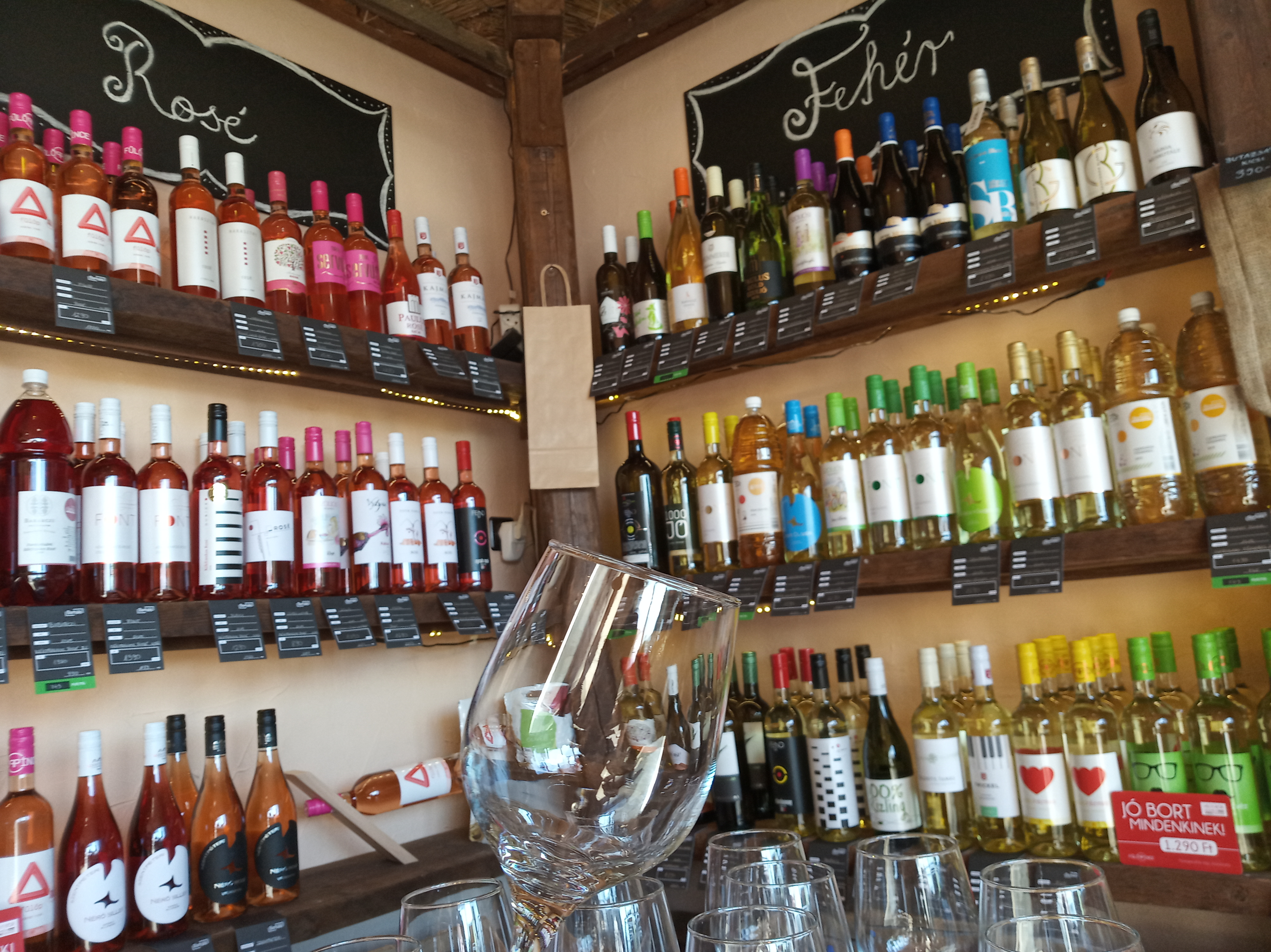 Fehér és Rosé borok